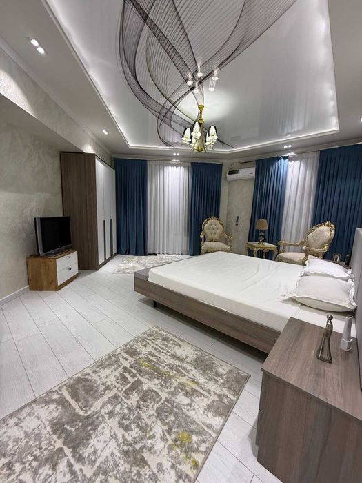 Продается квартира 152.68 м2   4/7/10   яшнабадский район улице Баку