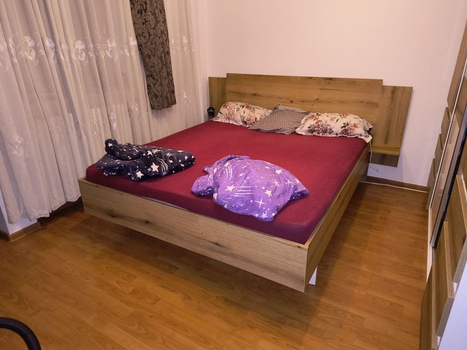 Mobilier la comandă