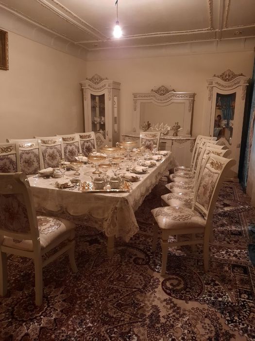 Stol va stul sotiladi !