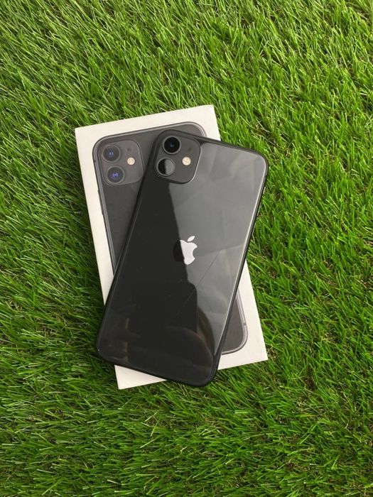 Продам iPhone 11 128gb black