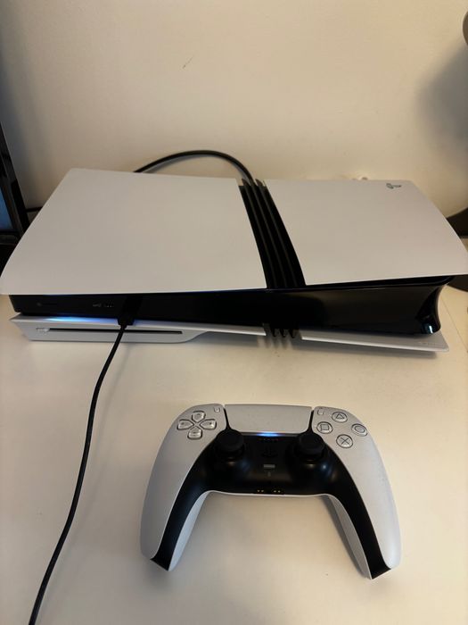 Play Station 5 Pro Disk Edition 2TB