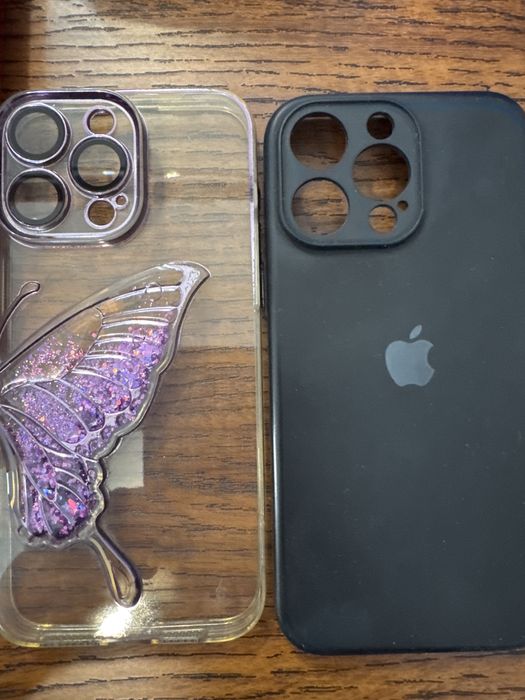 Продам чехлы на Айфон 15 про макс