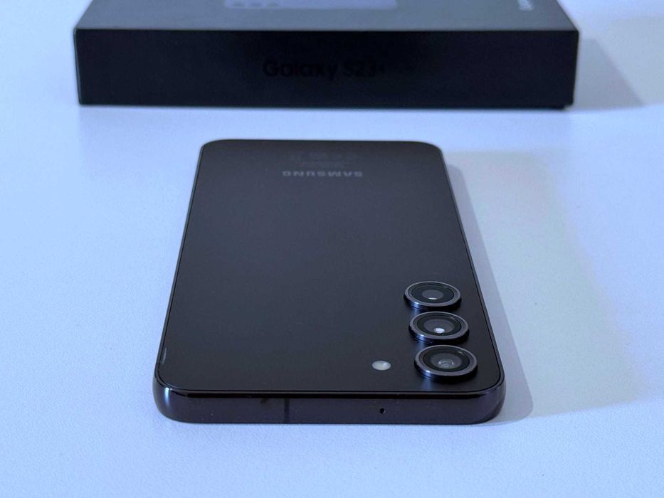 Бартер! Samsung Galaxy S23 Plus Phantom Black (Черен)