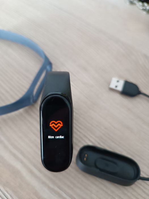 Bratara fitness Xiaomi Mi Band 4