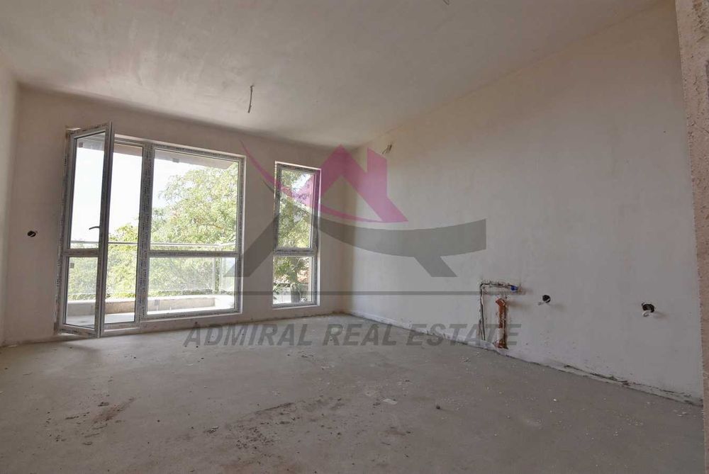 Продава се Двустаен апартамент в Варна, Левски - 51 кв.м за 1961 €/кв.м - Снимка #1