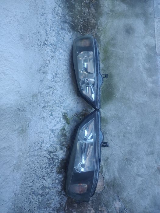 Фарове Opel Astra G