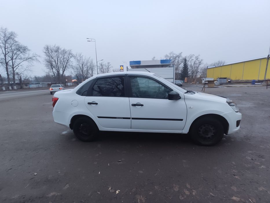 Продам ладу гранту 2017года