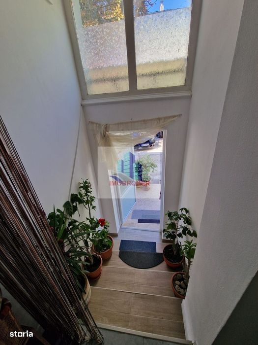 Apartament 2 camere la curte comuna - Strada General Traian Mosoiu — fotografia 3
