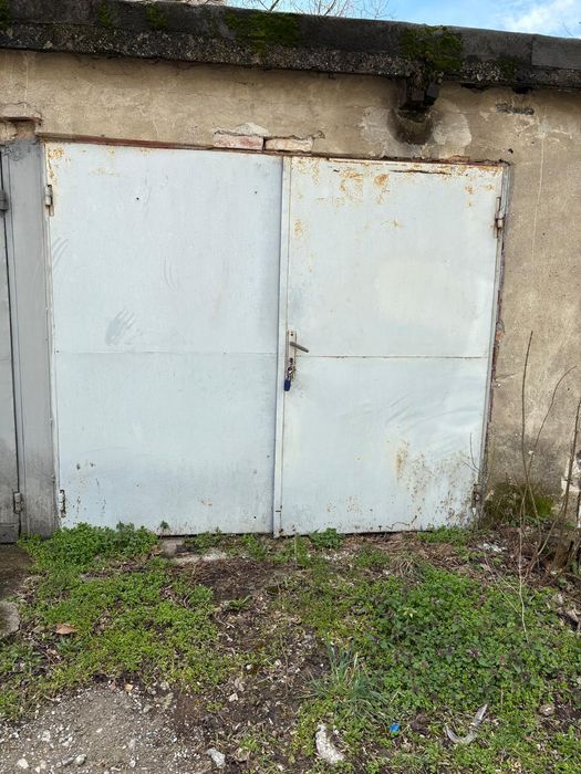Продава се гараж в гр.Търговище