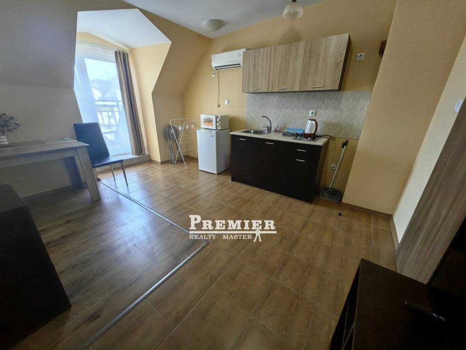 Продава се Едностаен апартамент в к.к. Слънчев бряг - 40 кв.м за 1588 €/кв.м - Снимка #8
