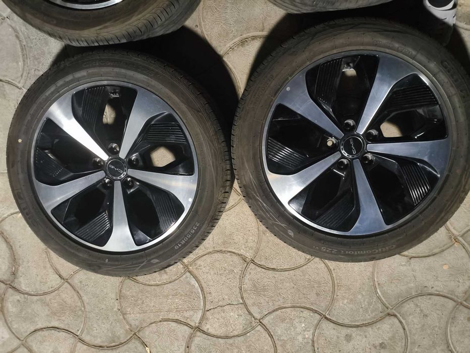 Комплект Дисков BYD SONG PLUS  с резиной. R19"/50/235
