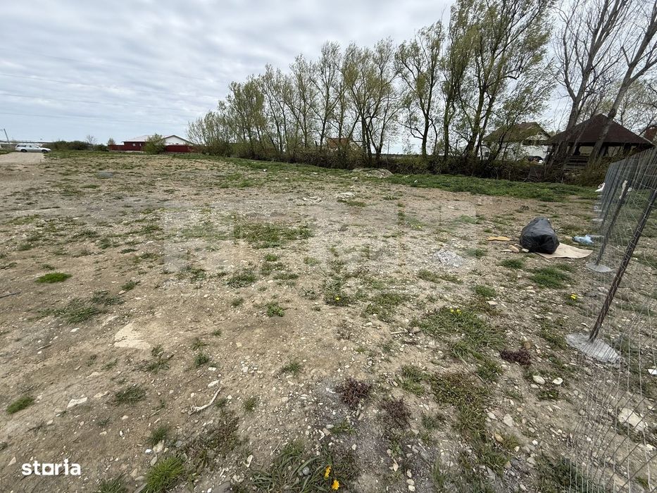 Teren intravilan | Rădăuți – Zona Tolocii | 2.000 mp | Parcelabil - Mai multe