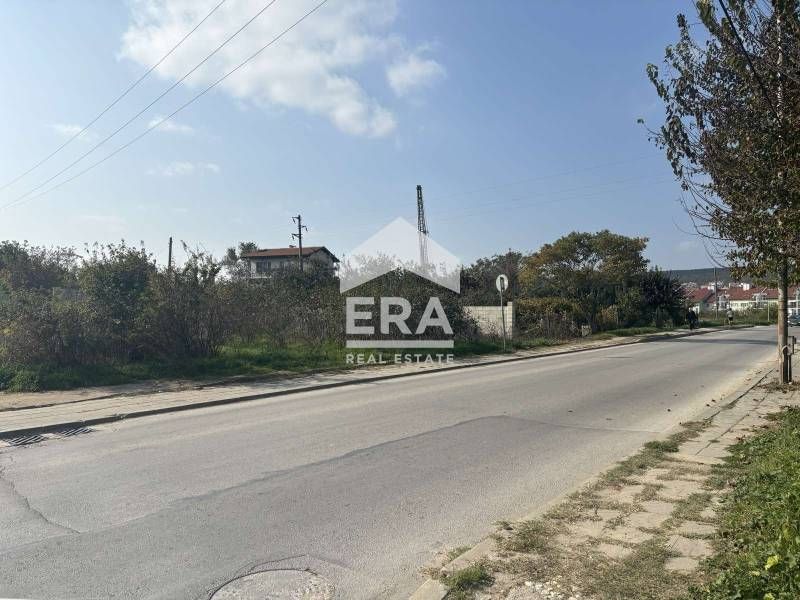 Продава се Къща в Варна, м-т Траката - 295 кв.м за 1000 €/кв.м - Снимка #2