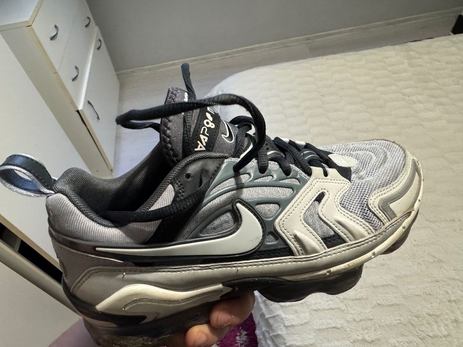 Nike  AIR VAPORMAX EVO Limited edition