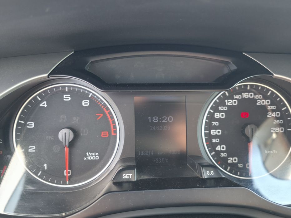 Audi A4 B8 - 1.8 TFSI