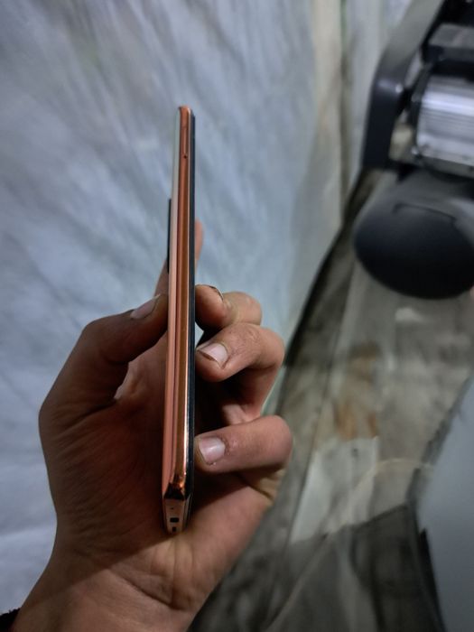 Redmi note 10 pro .СРОЧНО СОТЛАДИ