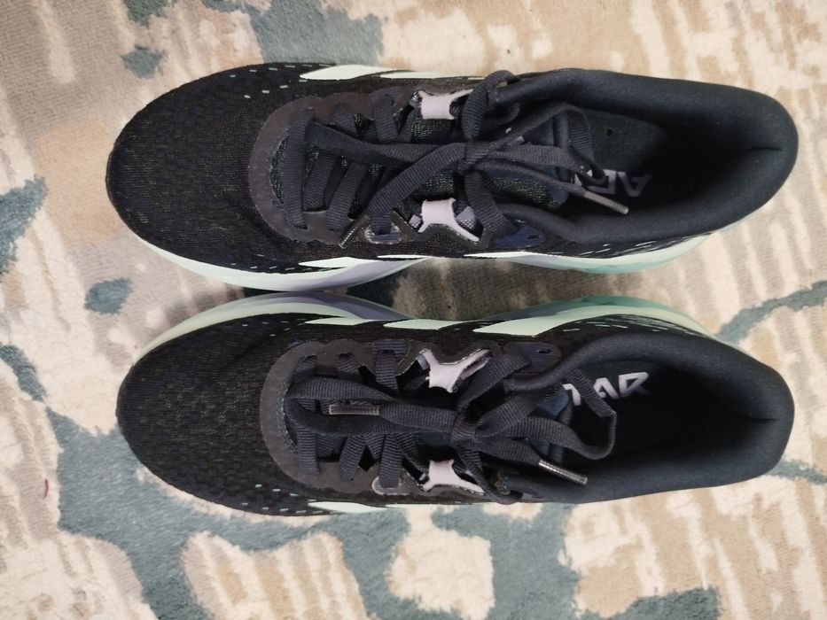 Кроссовки adidas оригинал
