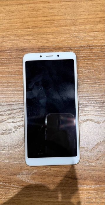Redmi 6A Gold срочно