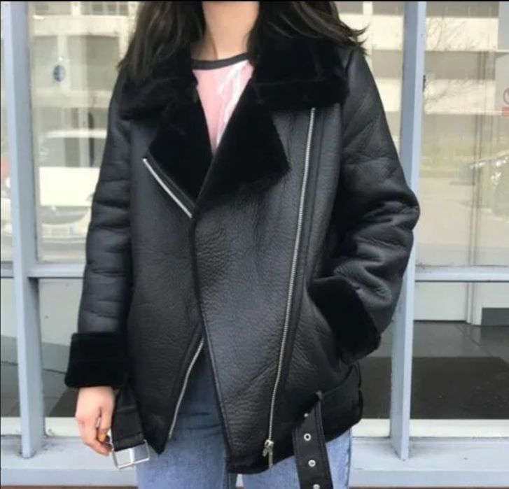 Дубленка Zara чёрного цвета