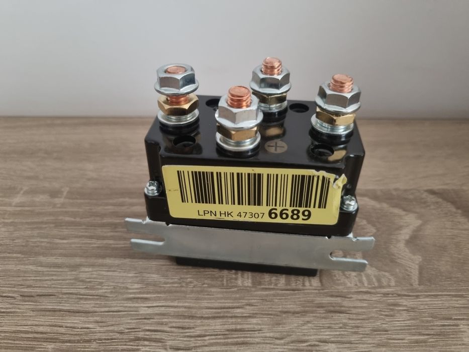 Releu  12V 500A – Pentru troliu