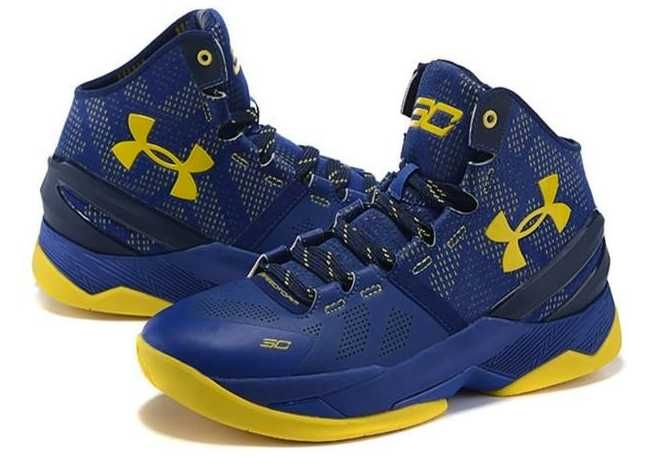 Брендовые кроссовки Under Armour