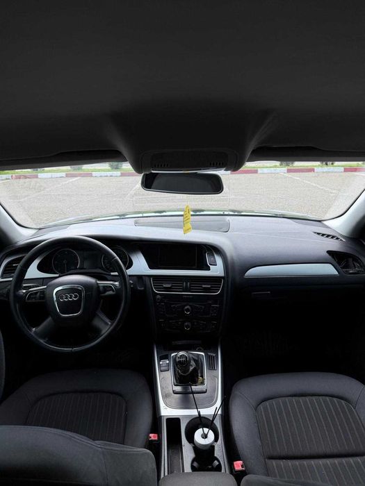 Audi A4 avant B8 2.0d
