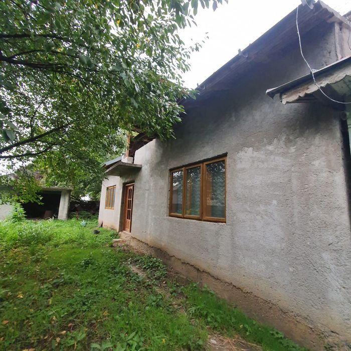 Casă de vânzare din BCA la roșu - View 5