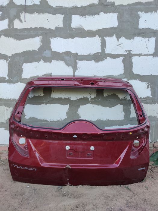 Крышка багажника на Хендай Туксон Hyundai Tucson NX 4