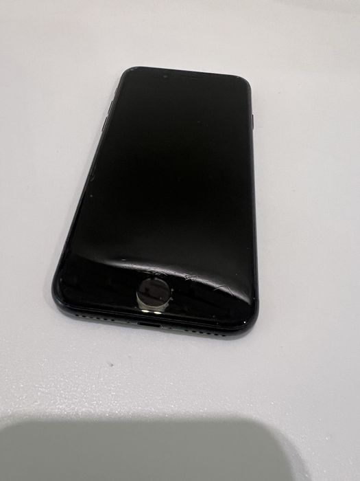 iPhone SE 2020, black, 128 ГБ