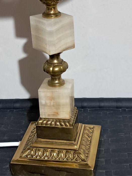 Винтидж настолни лампи