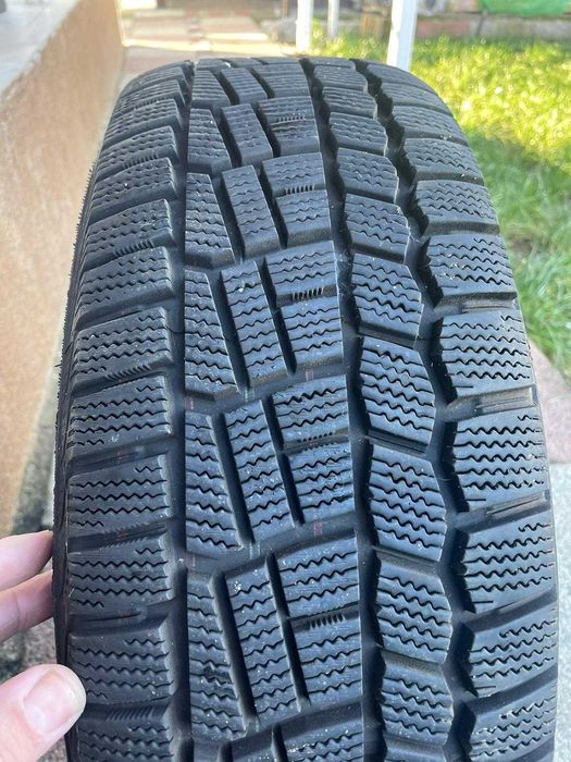 Anvelope iarna Kama Viatti 195 60 15 cu jante otel
