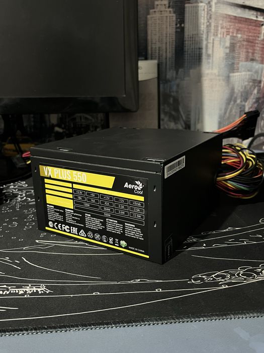 Блок питания aero cool VX PLUS 550