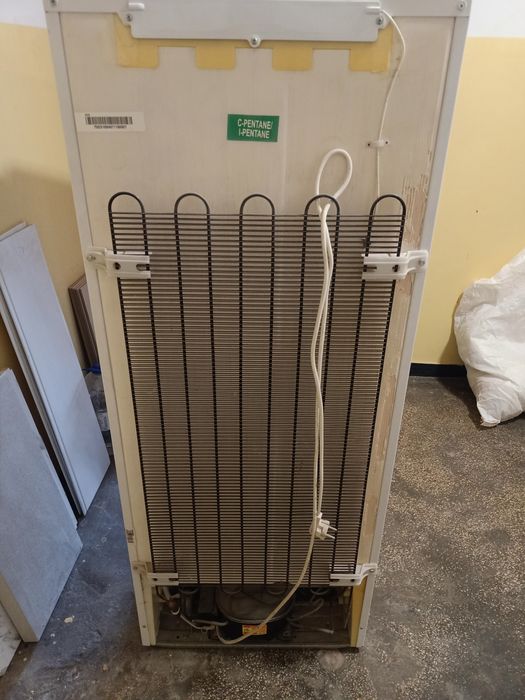 Congelator vertical Arctic