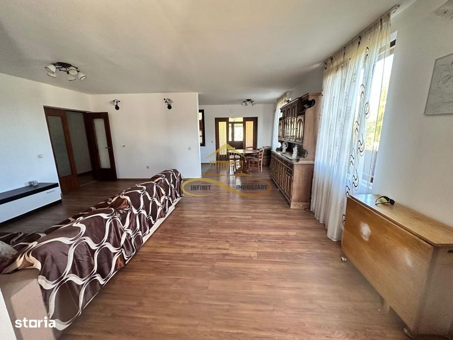 De vanzare casa 4 camere Siretu Saucesti