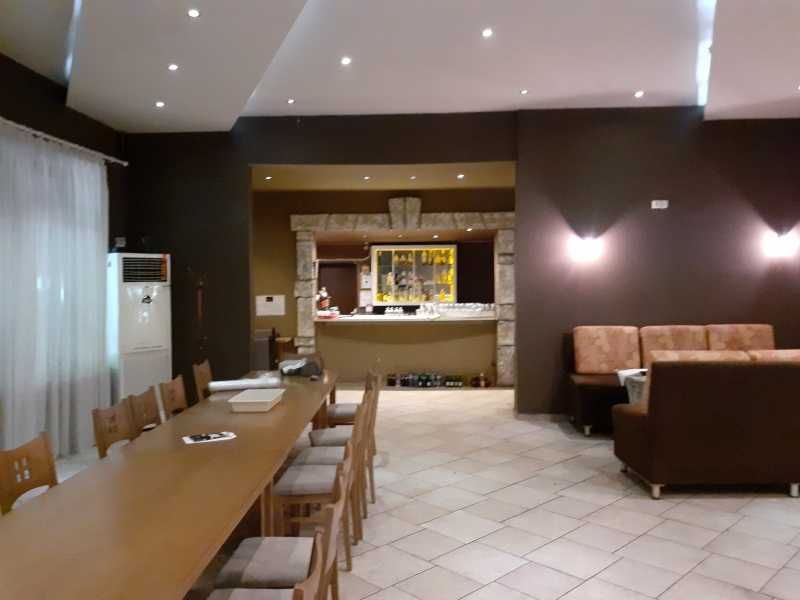 Продава се Заведение в Чирпан - 460 кв.м за 776 €/кв.м - Снимка #2