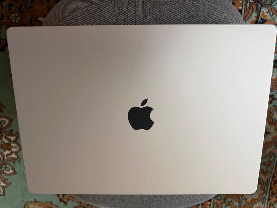 MacBook Pro 16, M5,1Tb