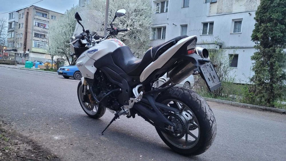 Triumph Tiger 1050