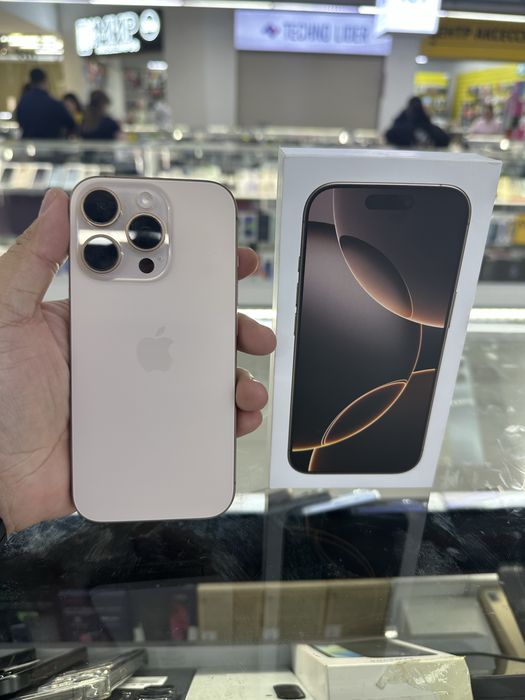 Айфон 16 про идал