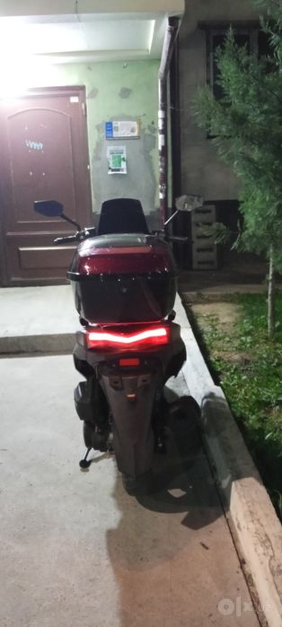 Продам скутер Тигр