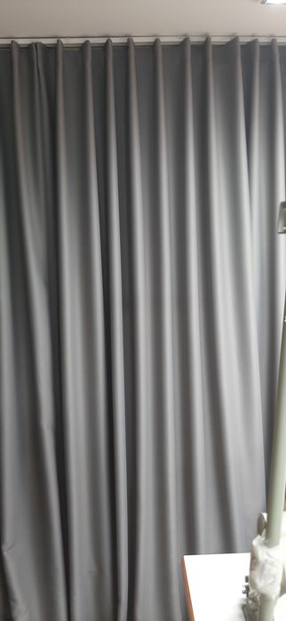 Завеси от качествен блекаут, цвят пепелно сив