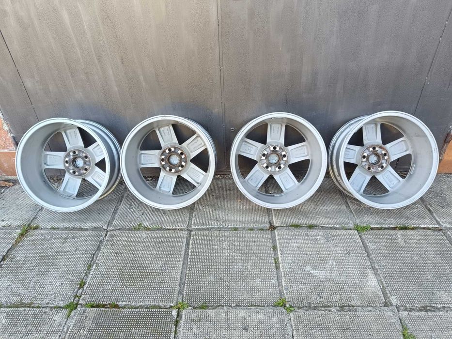 ОРИГИНАЛНИ джанти 17 ' цола 5x114,3 Toyota Auris / Тойота Аурис 7J ET50