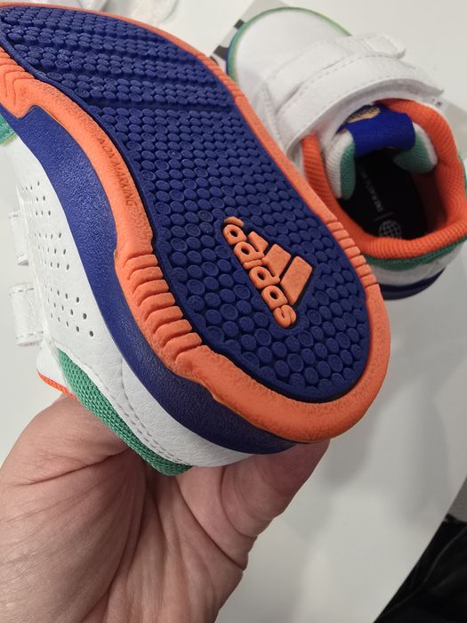 Детски оригинални маратонки Adidas