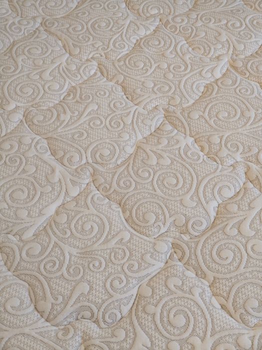 Saltea Family Tending Askona