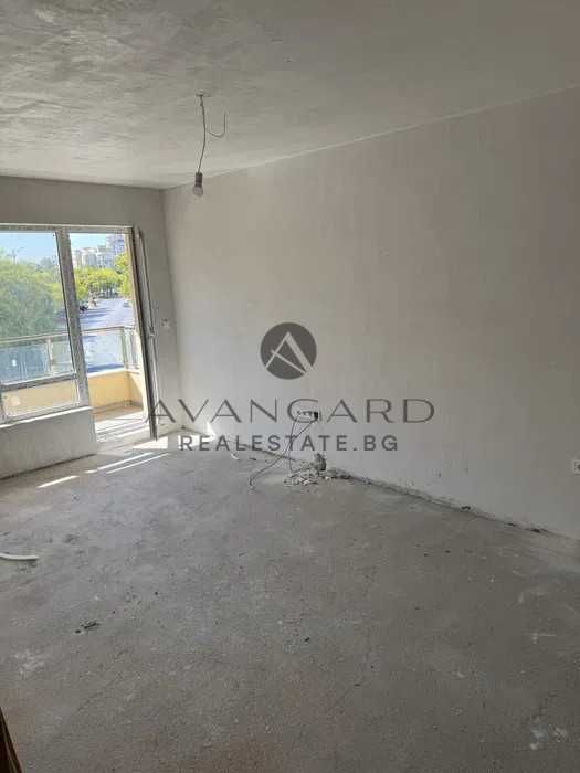 Продава се Двустаен апартамент в Пловдив, Тракия - 56 кв.м за 1697 €/кв.м - Снимка #1