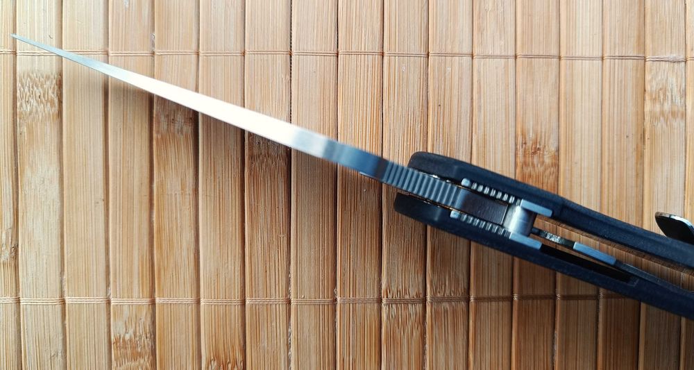 Spyderco Paramilitary 2 CARBON / Paramilitary 2 CARBON