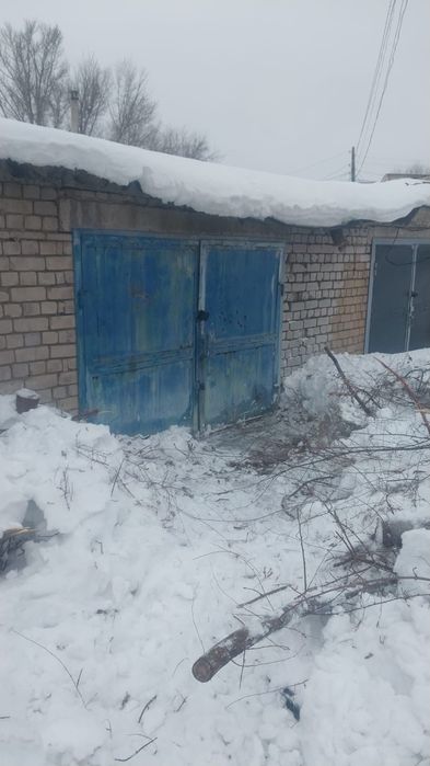 Продаётся  гараж