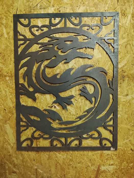 Решетка дракон металлическая