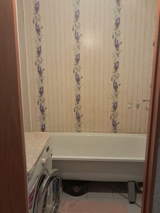 Продам 2 ком кв 56 м2 в микрорайоне Кунаева
