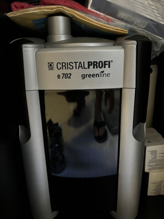 Acvariu complet echipat cu filtru extern 140 litri