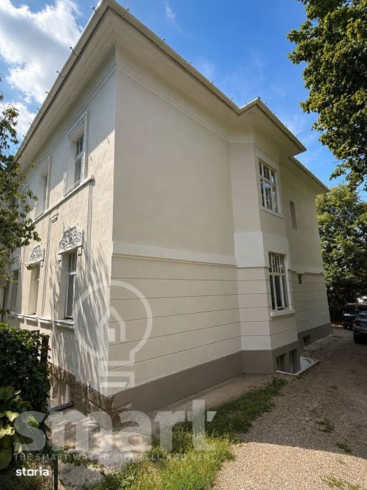 Garsoniera de vanzare centrul Clujului  Republicii parcare in curte